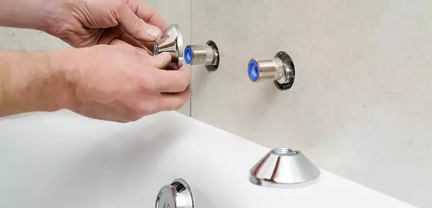Bathtub Faucet Diverter Replacement in Providence